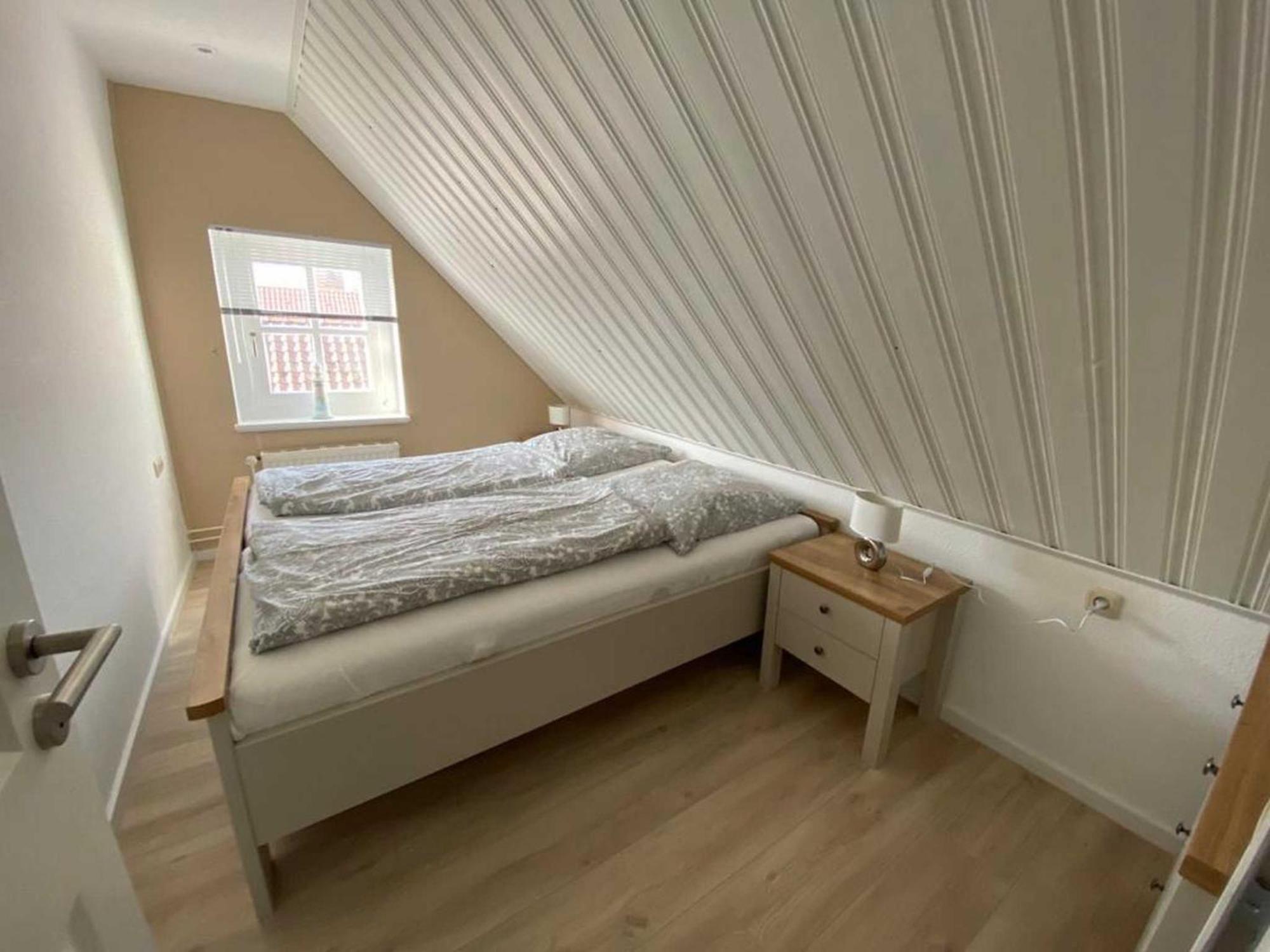 Ferienwohnungen Meerhuus_ 45229 Ditzum Quarto foto