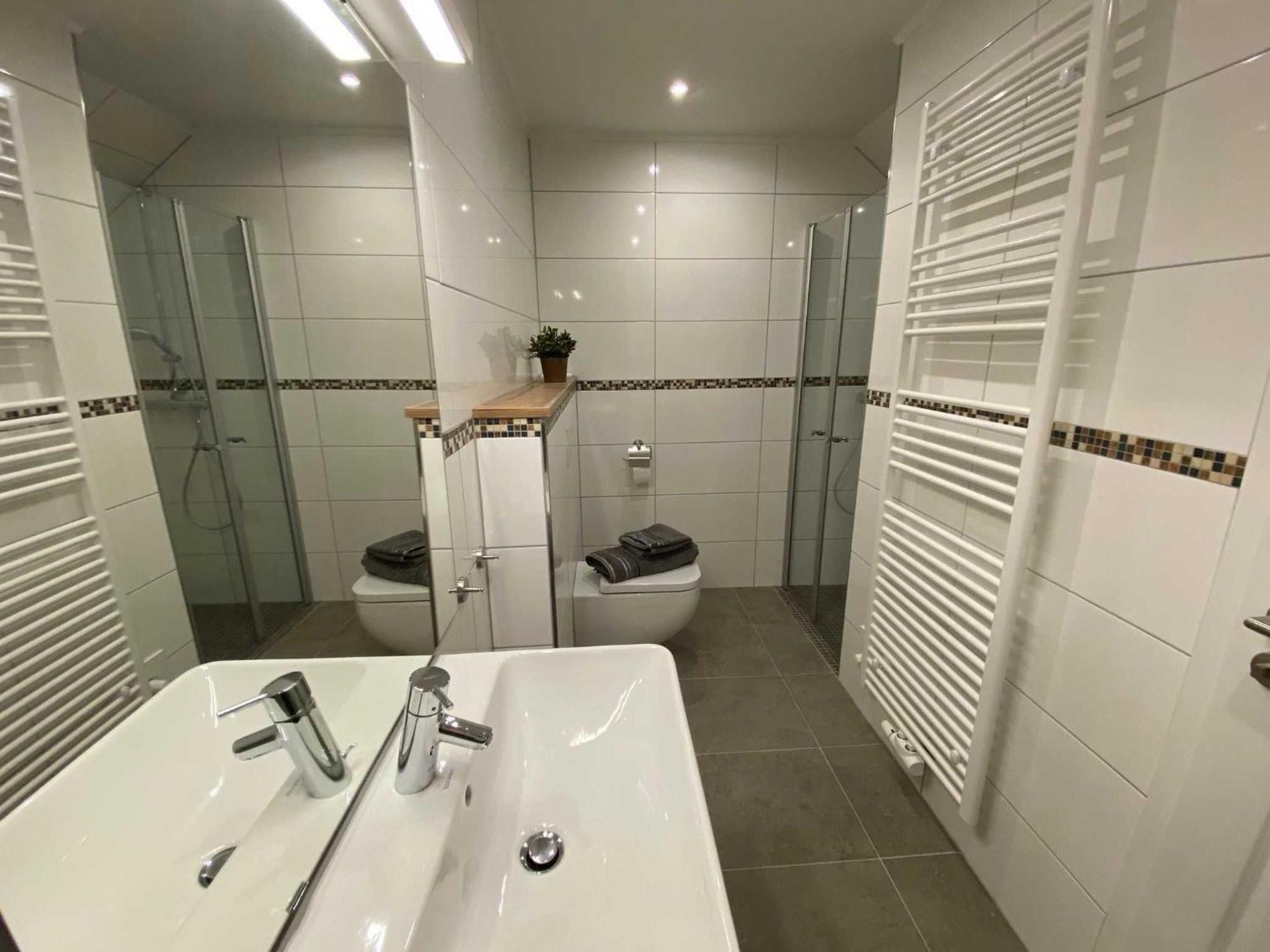Ferienwohnungen Meerhuus_ 45229 Ditzum Quarto foto